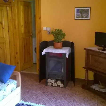 Borgo *